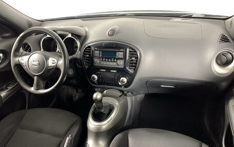 Nissan Juke II, 2013 год, 950 000 рублей, 11 фотография