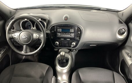 Nissan Juke II, 2013 год, 950 000 рублей, 14 фотография