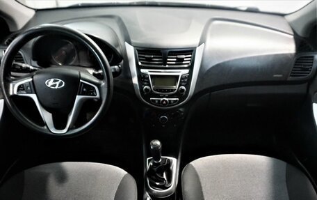 Hyundai Solaris II рестайлинг, 2012 год, 749 800 рублей, 9 фотография