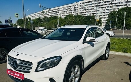 Mercedes-Benz GLA, 2018 год, 3 310 000 рублей, 2 фотография