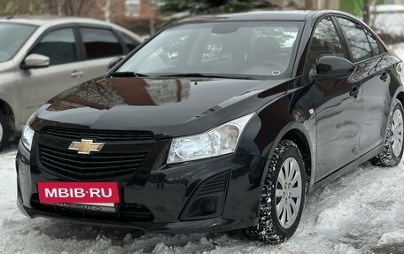 Chevrolet Cruze II, 2013 год, 710 000 рублей, 2 фотография