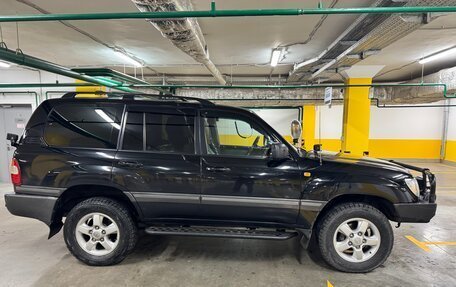 Toyota Land Cruiser 100 рестайлинг 2, 2007 год, 3 625 000 рублей, 24 фотография