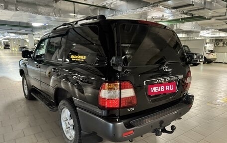 Toyota Land Cruiser 100 рестайлинг 2, 2007 год, 3 625 000 рублей, 32 фотография