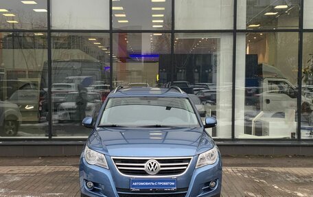 Volkswagen Tiguan I, 2011 год, 1 449 000 рублей, 2 фотография