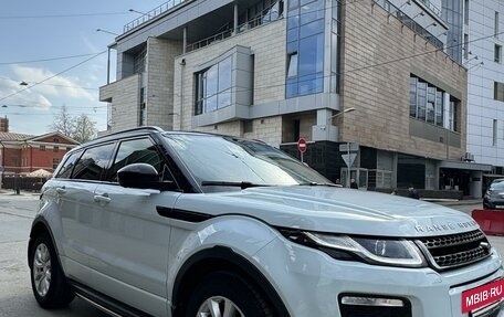 Land Rover Range Rover Evoque I, 2016 год, 2 990 000 рублей, 2 фотография