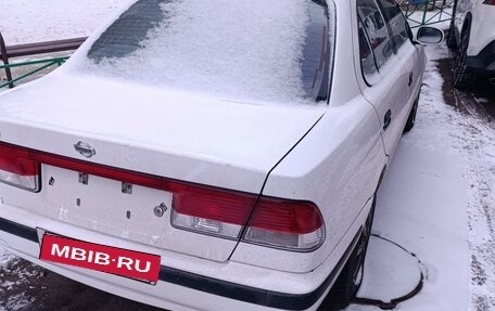 Nissan Sunny B15, 1999 год, 300 000 рублей, 2 фотография