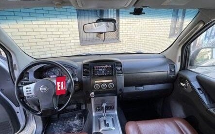 Nissan Navara (Frontier), 2010 год, 1 500 000 рублей, 3 фотография