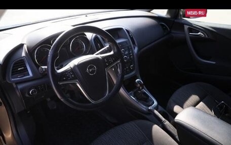 Opel Astra J, 2012 год, 980 000 рублей, 13 фотография