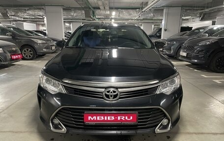 Toyota Camry, 2016 год, 2 140 000 рублей, 1 фотография