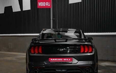 Ford Mustang VI рестайлинг, 2018 год, 3 500 000 рублей, 22 фотография