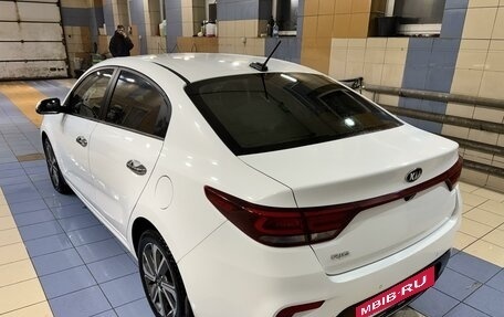 KIA Rio IV, 2019 год, 1 800 000 рублей, 4 фотография