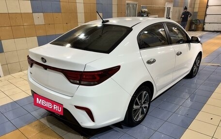 KIA Rio IV, 2019 год, 1 800 000 рублей, 3 фотография