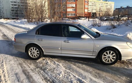 Hyundai Sonata IV рестайлинг, 2004 год, 415 000 рублей, 2 фотография