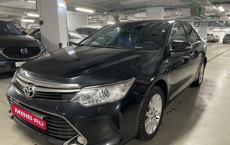 Toyota Camry, 2016 год, 2 140 000 рублей, 2 фотография