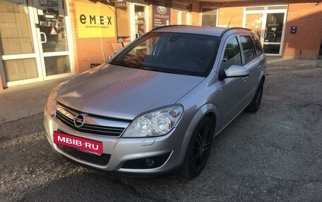 Opel Astra H, 2008 год, 720 000 рублей, 2 фотография