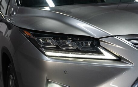 Lexus RX IV рестайлинг, 2017 год, 4 329 000 рублей, 7 фотография