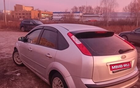 Ford Focus II рестайлинг, 2005 год, 450 000 рублей, 2 фотография