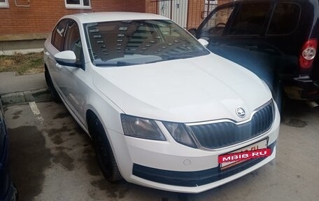 Skoda Octavia, 2018 год, 965 000 рублей, 2 фотография