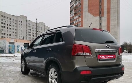 KIA Sorento II рестайлинг, 2010 год, 1 500 000 рублей, 9 фотография