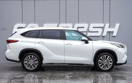 Toyota Highlander, 2024 год, 6 480 000 рублей, 5 фотография