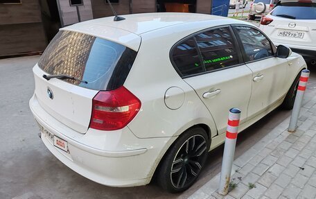 BMW 1 серия, 2010 год, 500 000 рублей, 4 фотография