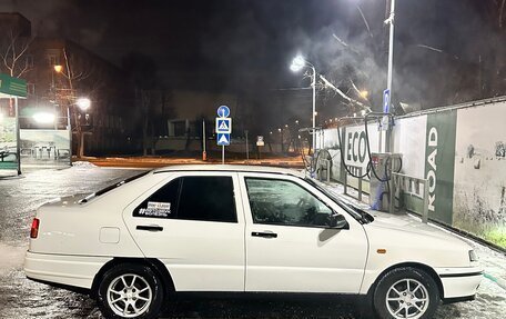 SEAT Toledo III, 1995 год, 255 000 рублей, 3 фотография