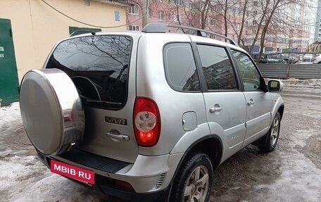 Chevrolet Niva I рестайлинг, 2011 год, 460 000 рублей, 11 фотография