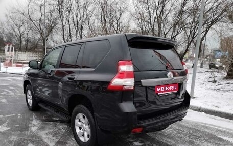 Toyota Land Cruiser Prado 150 рестайлинг 2, 2015 год, 4 650 000 рублей, 14 фотография