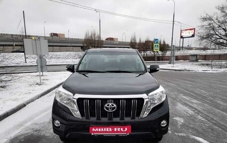 Toyota Land Cruiser Prado 150 рестайлинг 2, 2015 год, 4 650 000 рублей, 15 фотография