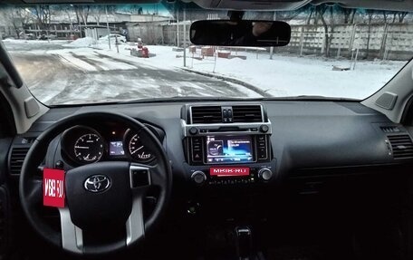 Toyota Land Cruiser Prado 150 рестайлинг 2, 2015 год, 4 650 000 рублей, 30 фотография