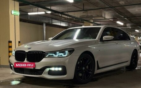 BMW 7 серия, 2016 год, 3 940 000 рублей, 2 фотография