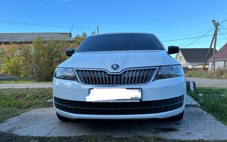 Skoda Rapid I, 2017 год, 1 150 000 рублей, 5 фотография