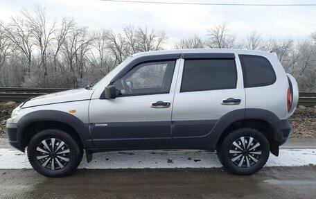 Chevrolet Niva I рестайлинг, 2010 год, 545 000 рублей, 8 фотография