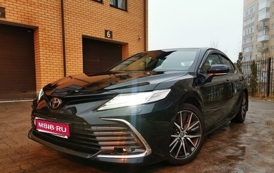 Toyota Camry, 2021 год, 3 775 000 рублей, 1 фотография