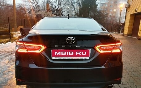 Toyota Camry, 2021 год, 3 775 000 рублей, 6 фотография