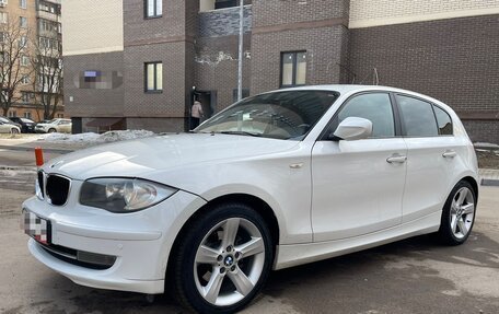 BMW 1 серия, 2010 год, 630 000 рублей, 11 фотография