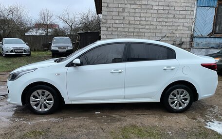 KIA Rio IV, 2018 год, 1 599 000 рублей, 12 фотография