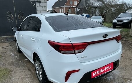 KIA Rio IV, 2018 год, 1 599 000 рублей, 14 фотография