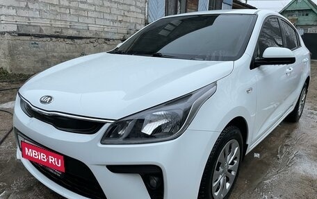 KIA Rio IV, 2018 год, 1 599 000 рублей, 4 фотография