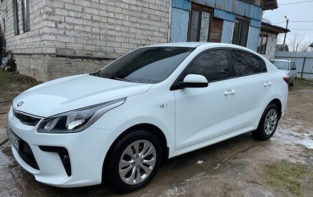 KIA Rio IV, 2018 год, 1 599 000 рублей, 19 фотография