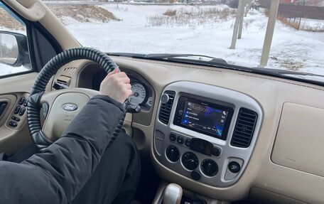 Ford Maverick II, 2006 год, 900 000 рублей, 9 фотография