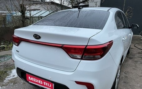 KIA Rio IV, 2018 год, 1 599 000 рублей, 33 фотография