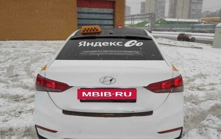 Hyundai Solaris II рестайлинг, 2018 год, 850 000 рублей, 13 фотография