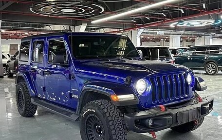 Jeep Wrangler, 2022 год, 4 300 000 рублей, 3 фотография