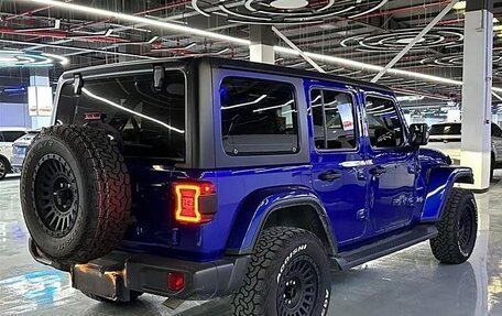 Jeep Wrangler, 2022 год, 4 300 000 рублей, 7 фотография