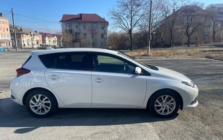 Toyota Auris II, 2017 год, 1 500 000 рублей, 9 фотография