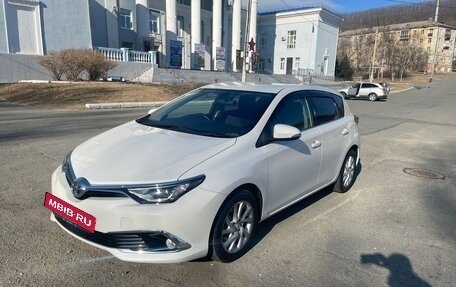 Toyota Auris II, 2017 год, 1 500 000 рублей, 5 фотография