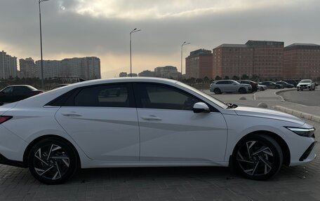 Hyundai Elantra, 2023 год, 2 480 000 рублей, 4 фотография