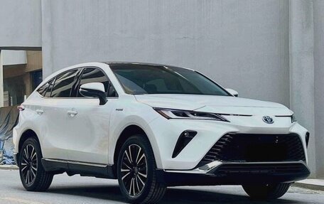 Toyota Venza, 2022 год, 3 056 000 рублей, 5 фотография