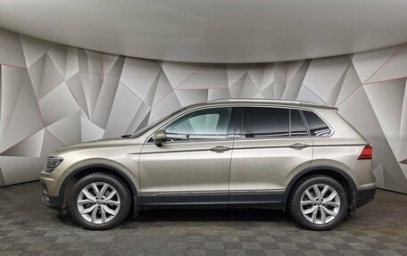 Volkswagen Tiguan II, 2017 год, 2 197 000 рублей, 5 фотография